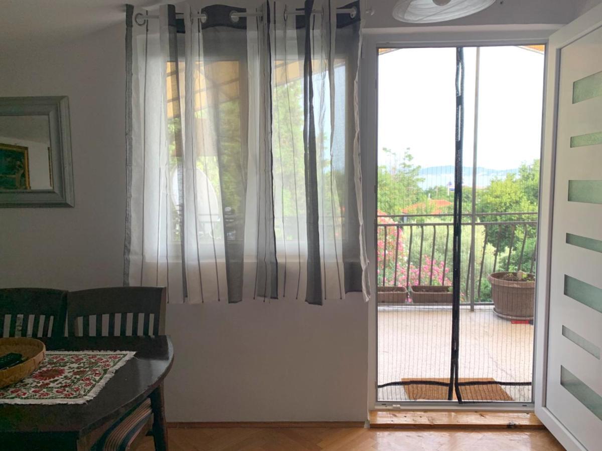 Guest House Villa Kosa 비엘라 외부 사진