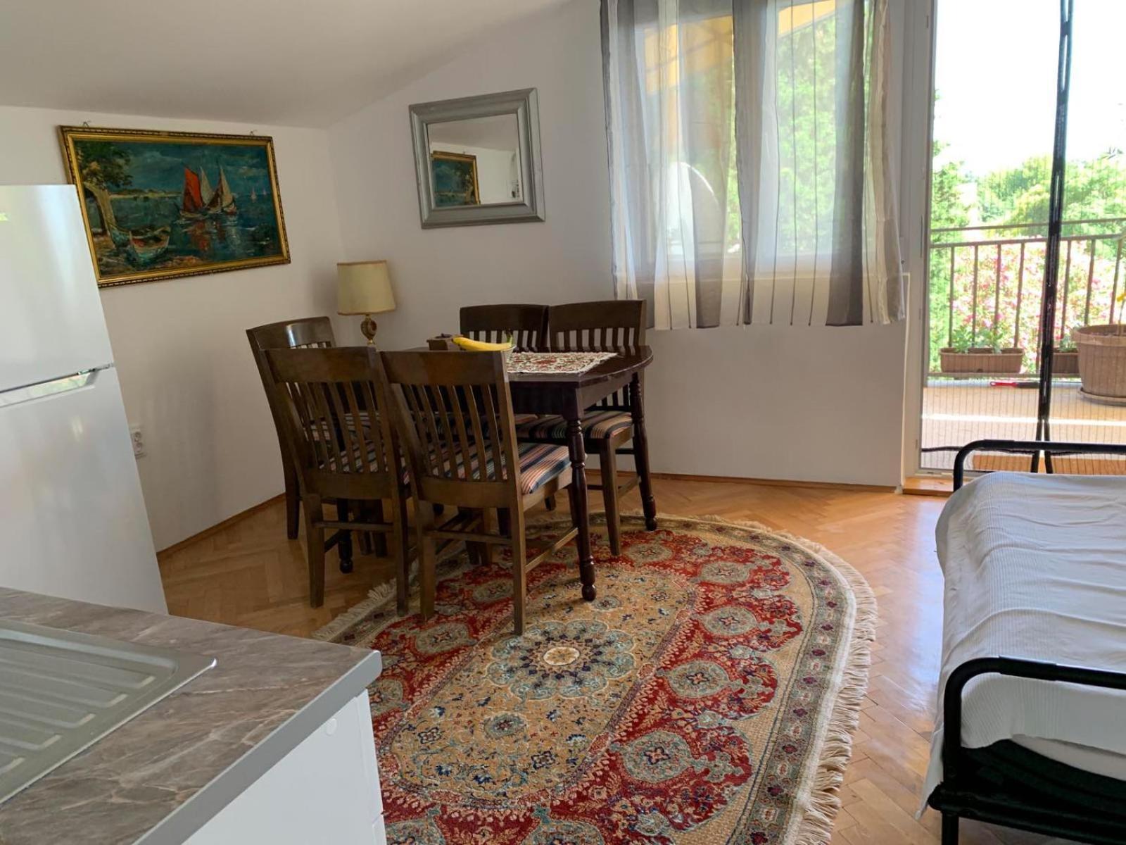 Guest House Villa Kosa 비엘라 외부 사진
